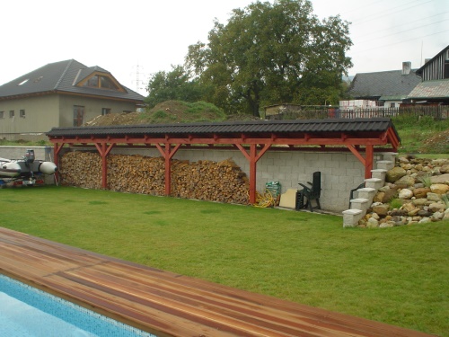 Dřevník 